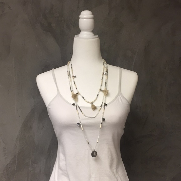 Vintage 1946 Jewelry - Vintage 1946 White& Gray Beaded Necklace